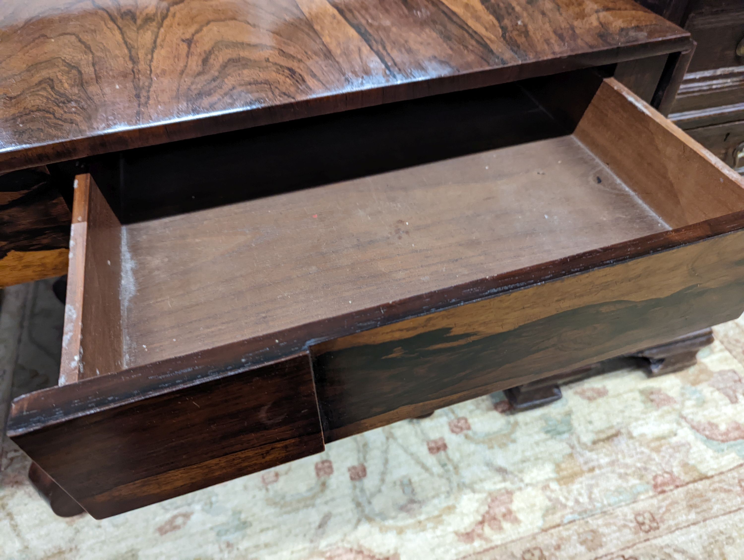 A Regency rosewood sofa table, width 91cm, depth 66cm, height 72cm